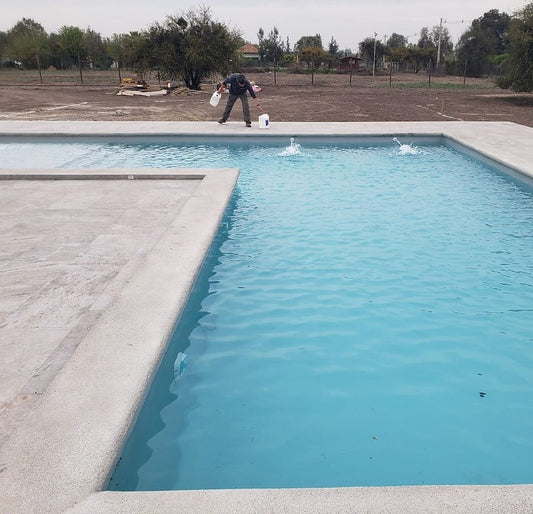 Piscina 10 x 10 Lampa