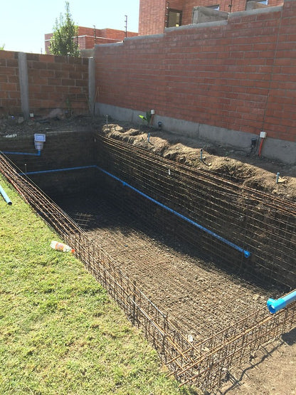 Piscina 9 x 3 metros