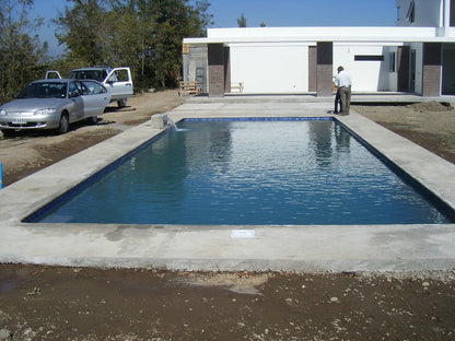 Piscina 8 x 4 Calera de Tango
