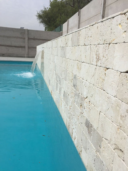 Piscina 7 x 4 Piedra Roja