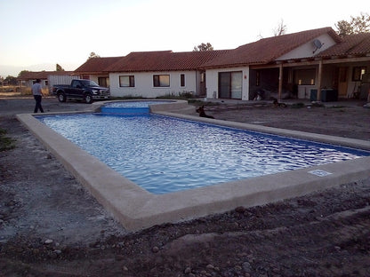 Piscina 12 x 4 Lonquen