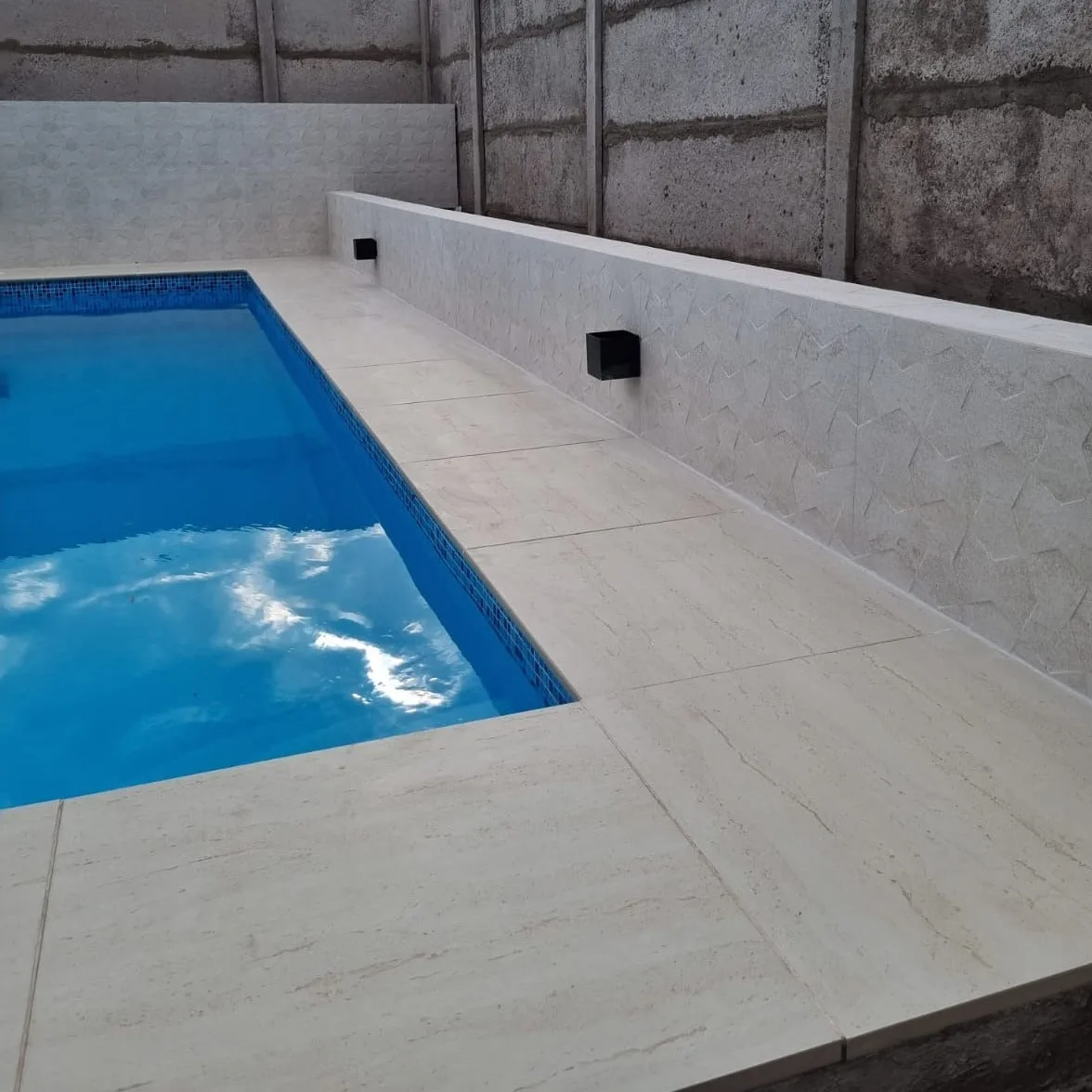 Borde Porcelanato 60x60x2