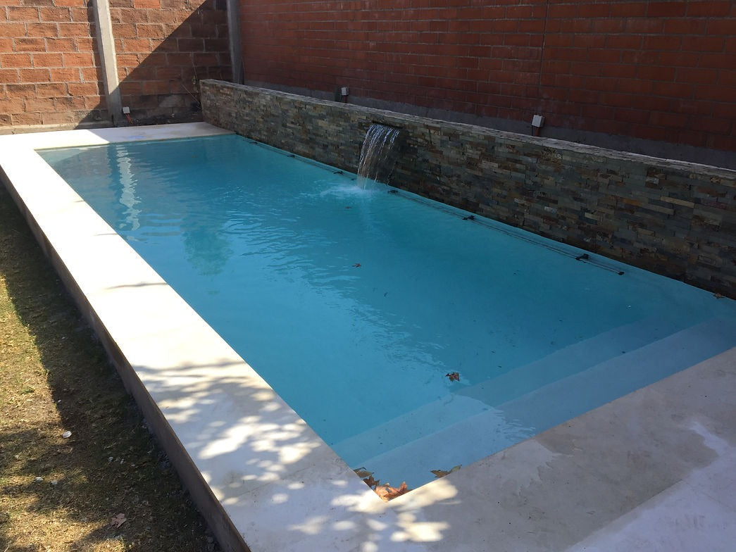 Piscina 9 x 3 metros