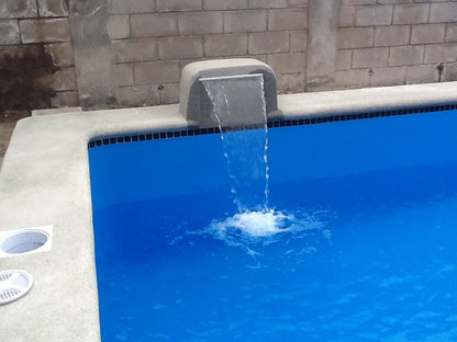 Piscina 8 x 3 Chicureo