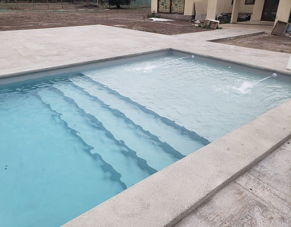 Piscina 10 x 10 Lampa