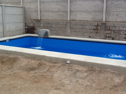 Piscina 8 x 3 Chicureo