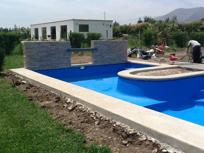 Piscina 14 x 4 Lonquen