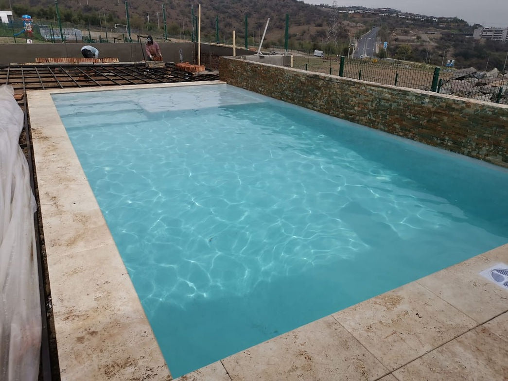 Piscina 8 x 4 San Carlos de Apoquindo