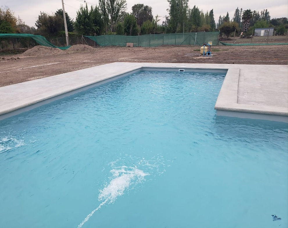 Piscina 10 x 10 Lampa