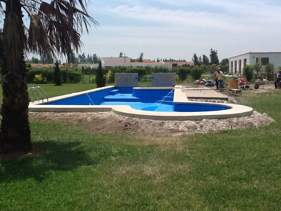 Piscina 14 x 4 Lonquen