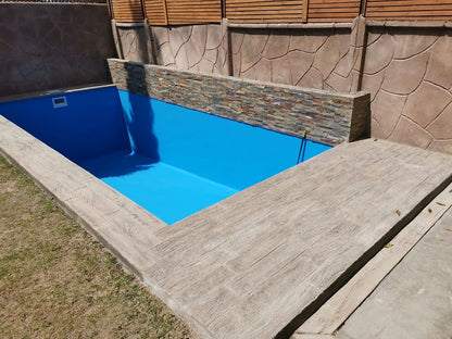 Piscina 6 x 2,5 Vitacura