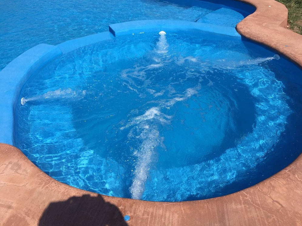 Piscina 12 x 6 Pirque