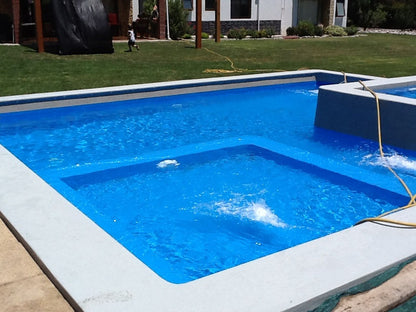 Piscina 9 x 5 Lonquen