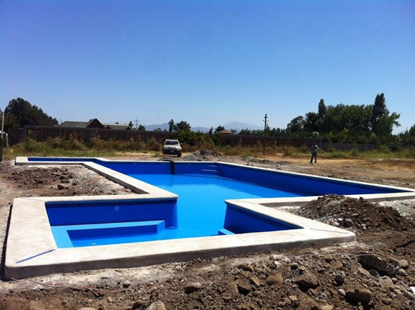 Piscina 15 x 8 Lonquen