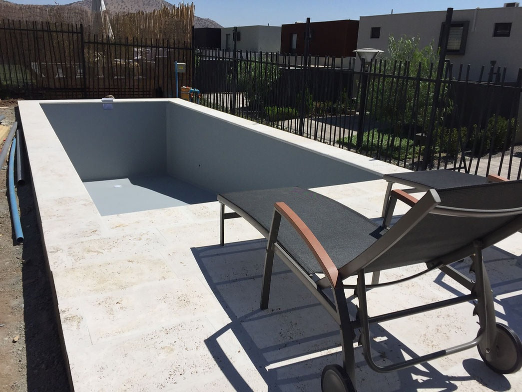 Piscina 9 x 3 metros