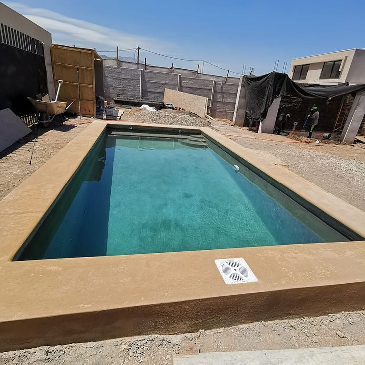 Piscina 7 x 3 Piedra Roja